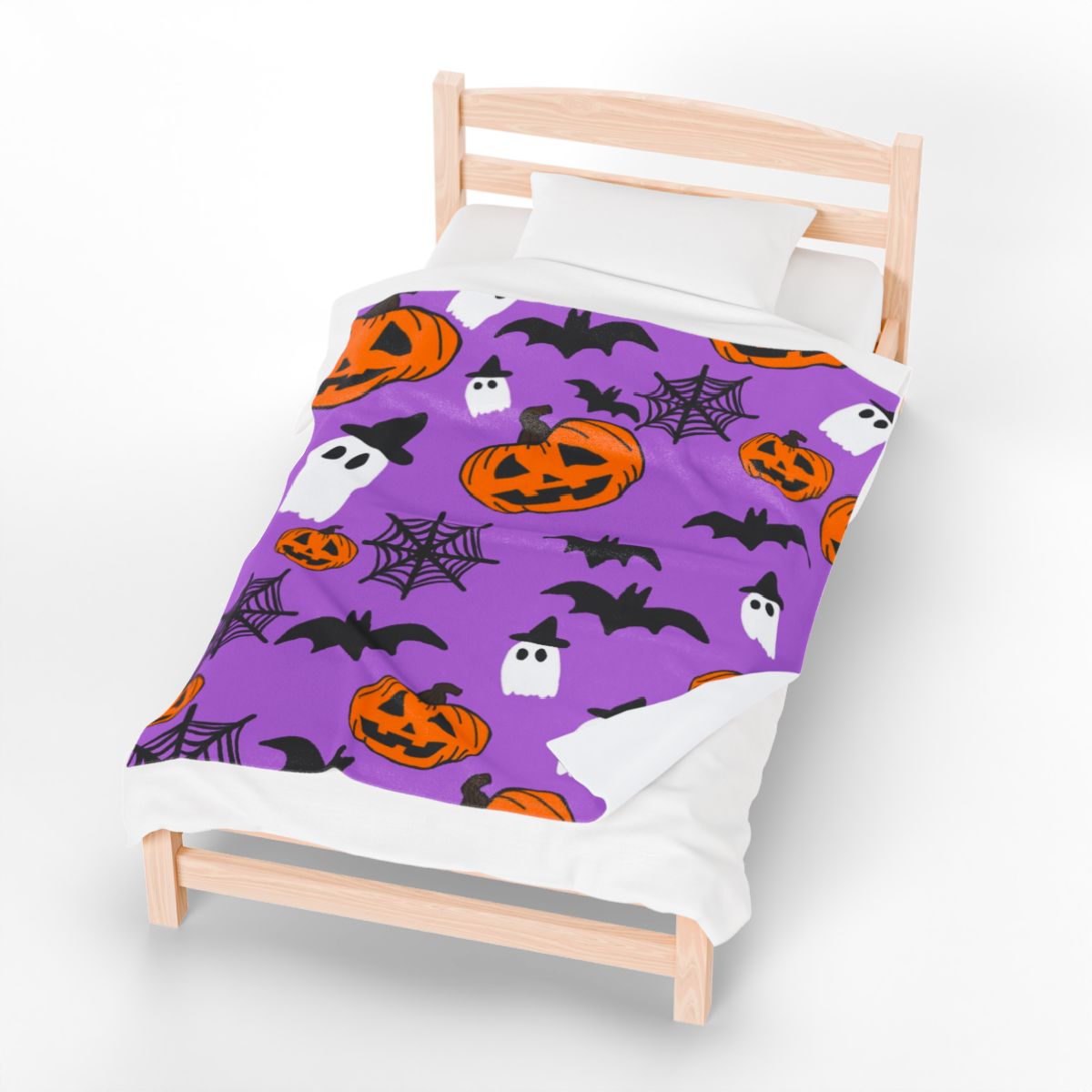 Halloween Themed Velveteen Plush Blanket, Cozy Throw for Fall - 50x60’