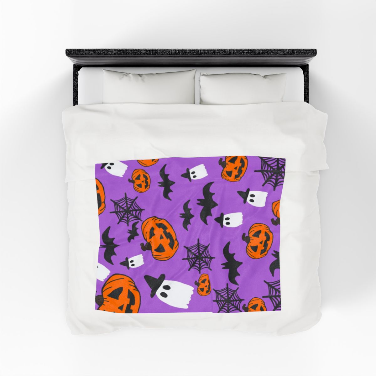 Halloween Themed Velveteen Plush Blanket, Cozy Throw for Fall - 50x60’